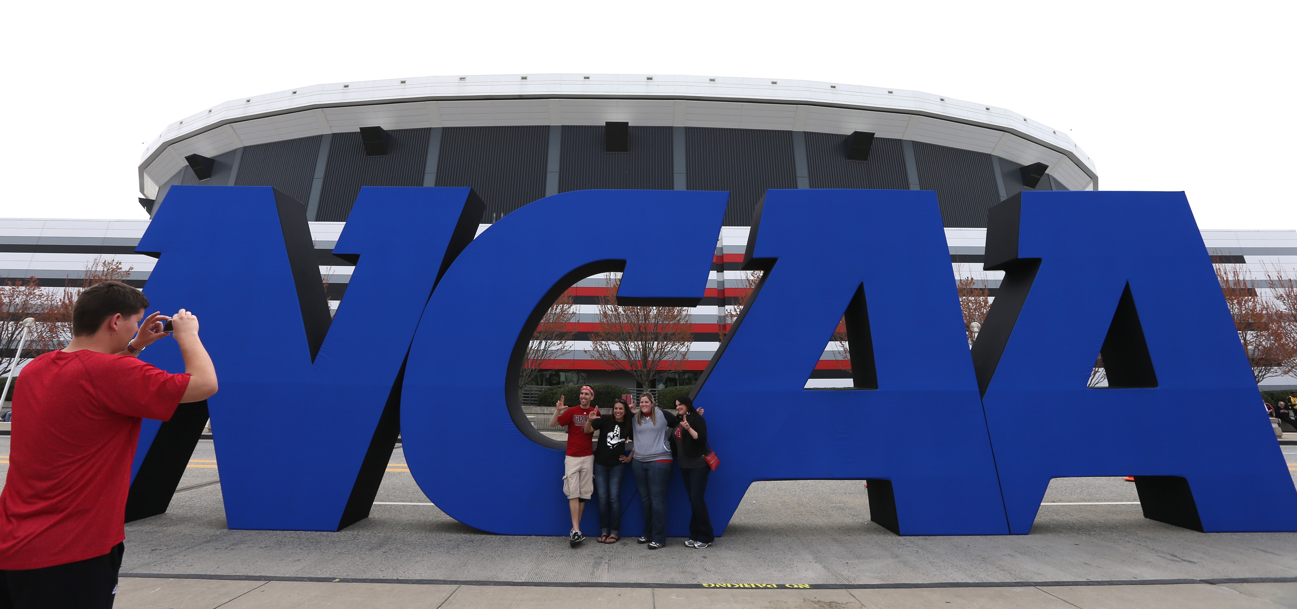 NCAA Basketball: NCAA Tournament-Michigan vs Louisville