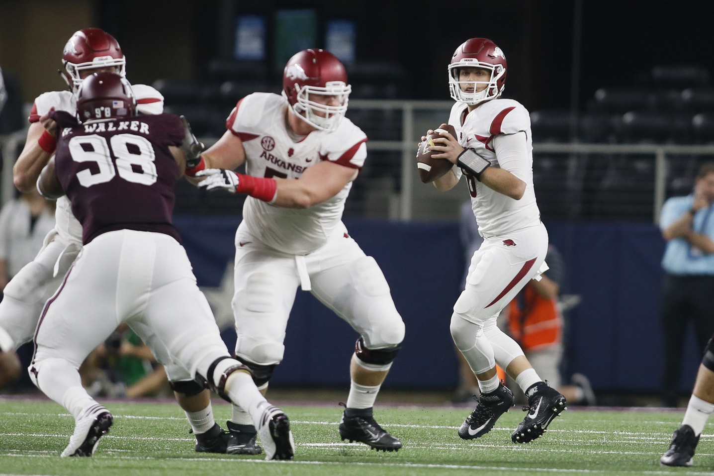 Sep 24, 2016; Dallas, TX, USA; Arkansas Razorbacks quarterback Austin Allen (8) stands in the pocket to pass in the first quarter against the Texas A&M Aggies at AT&T Stadium. Mandatory Credit: Tim Heitman-USA TODAY Sports