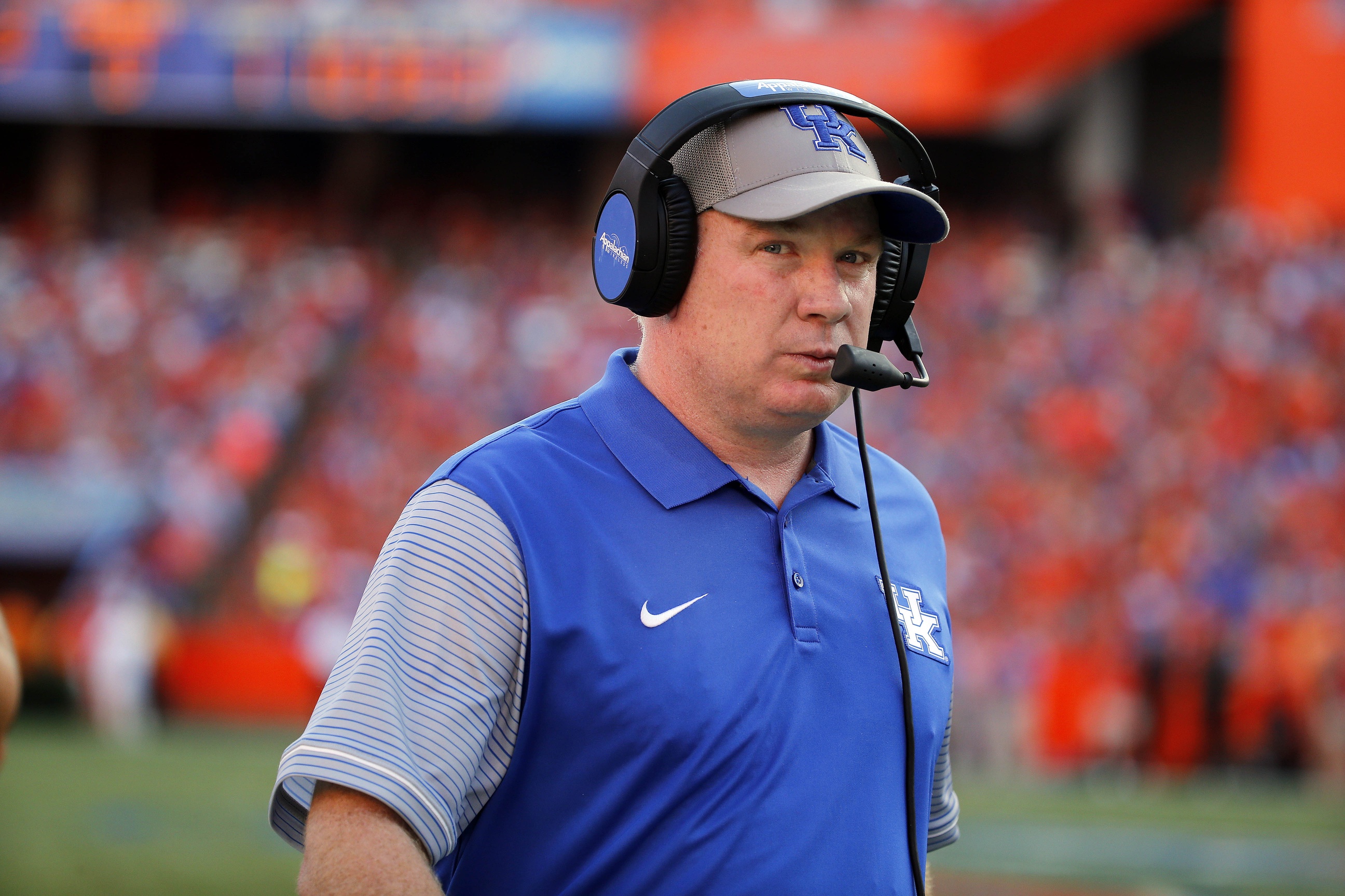 Sep 10, 2016; Gainesville, FL, USA; Kentucky Wildcats head coach Mark Stoops looks on against the Florida Gators during the second half at Ben Hill Griffin Stadium. Florida Gators defeated the Kentucky Wildcats 45-7. Mandatory Credit: Kim Klement-USA TODAY Sports