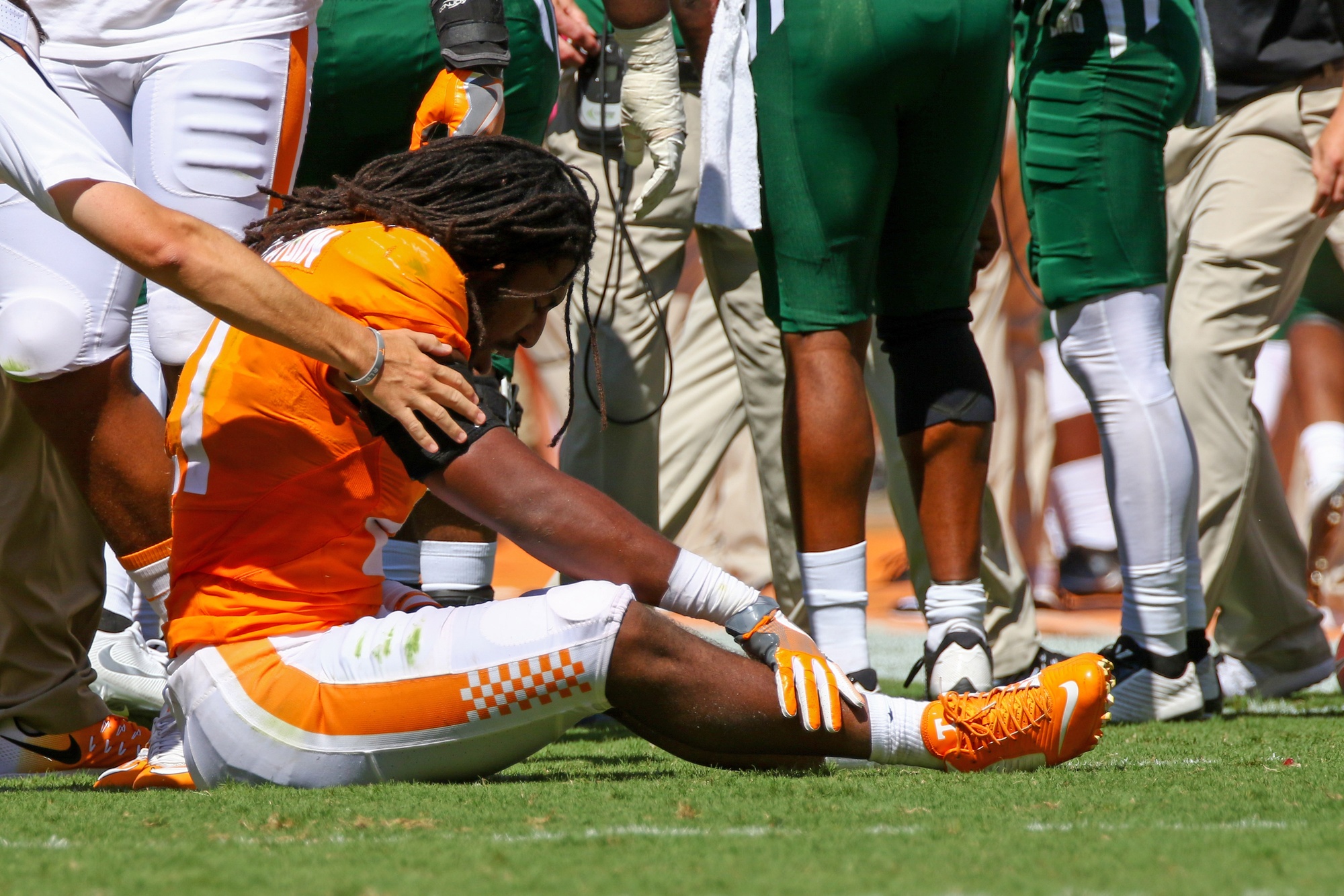 Sep 17, 2016; Knoxville, TN, USA; Tennessee Volunteers linebacker Jalen Reeves-Maybin (21) during the first half against the Ohio Bobcats at Neyland Stadium. Mandatory Credit: Randy Sartin-USA TODAY Sports