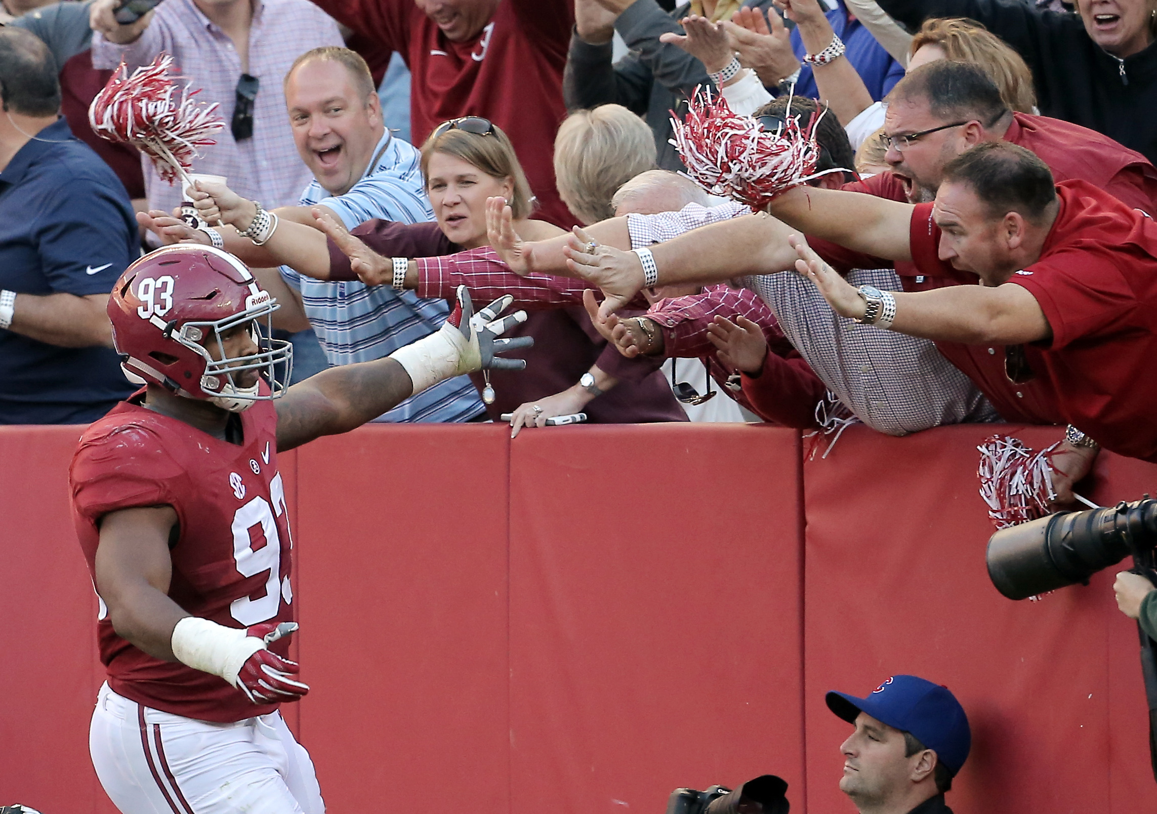 Oct 22, 2016; Tuscaloosa, AL, USA; Alabama Crimson Tide defensive lineman Jonathan Allen (93) celebrates with the fans after returning a fumble for a touchdown against Texas A&M Aggies at Bryant-Denny Stadium. Mandatory Credit: Marvin Gentry-USA TODAY Sports
