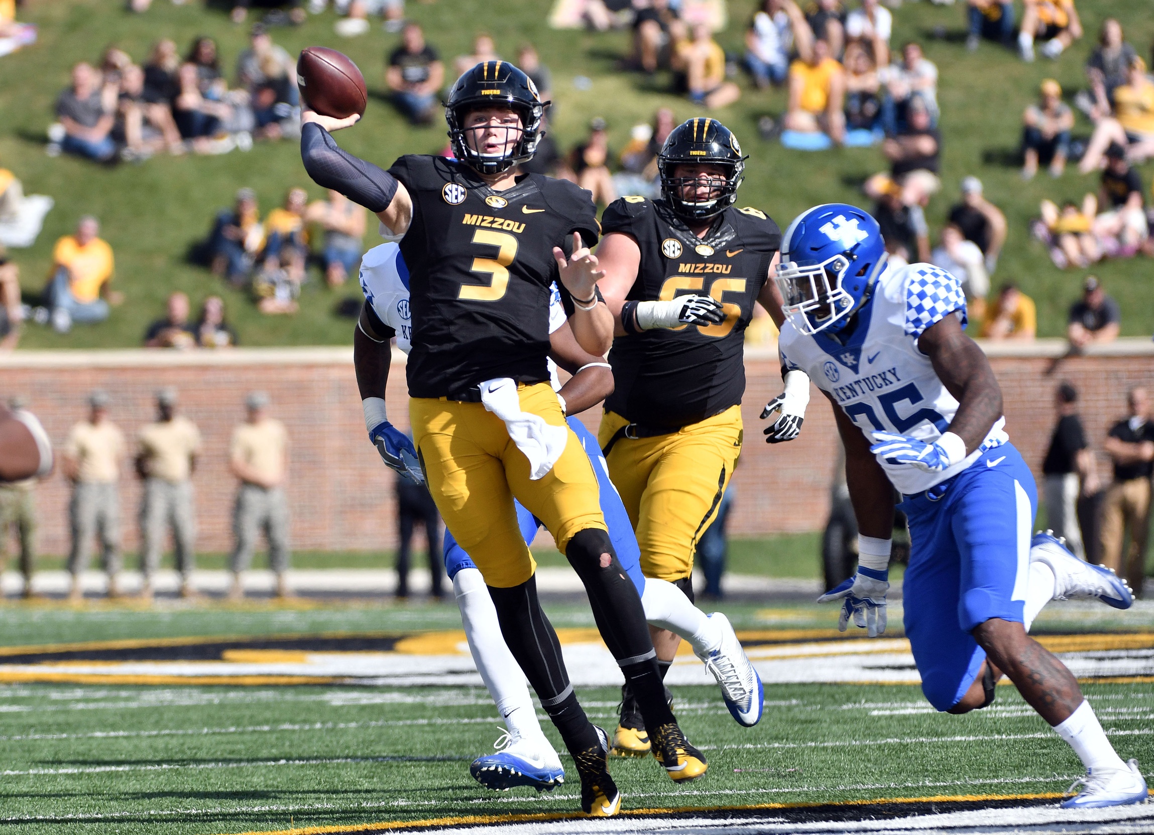 Oct 29, 2016; Columbia, MO, USA; Missouri Tigers quarterback Drew Lock (3) throws a pass during the first half against the Kentucky Wildcats at Faurot Field. Mandatory Credit: Denny Medley-USA TODAY Sports