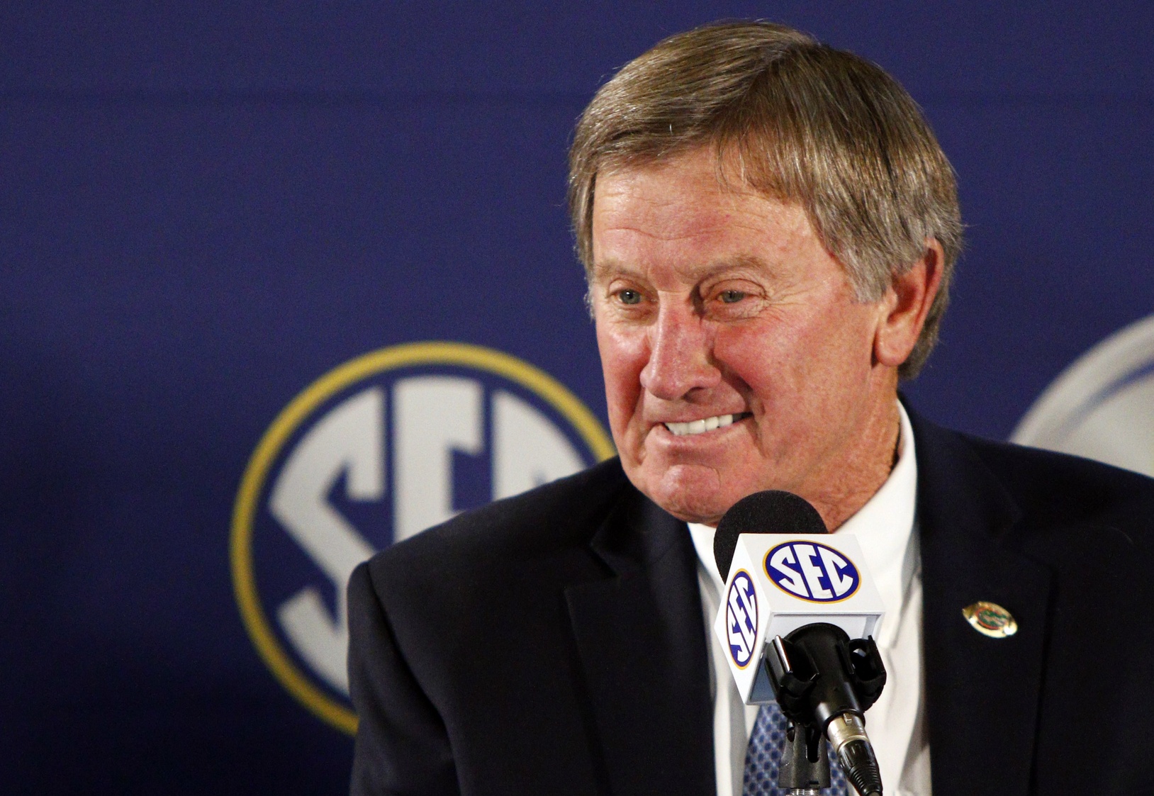 Dec 3, 2016; Atlanta, GA, USA; Former Florida Gators head coach Steve Spurrier speaks to the press prior to the SEC Championship college football game between the Alabama Crimson Tide and the Florida Gators at Georgia Dome. Mandatory Credit: Brett Davis-USA TODAY Sports