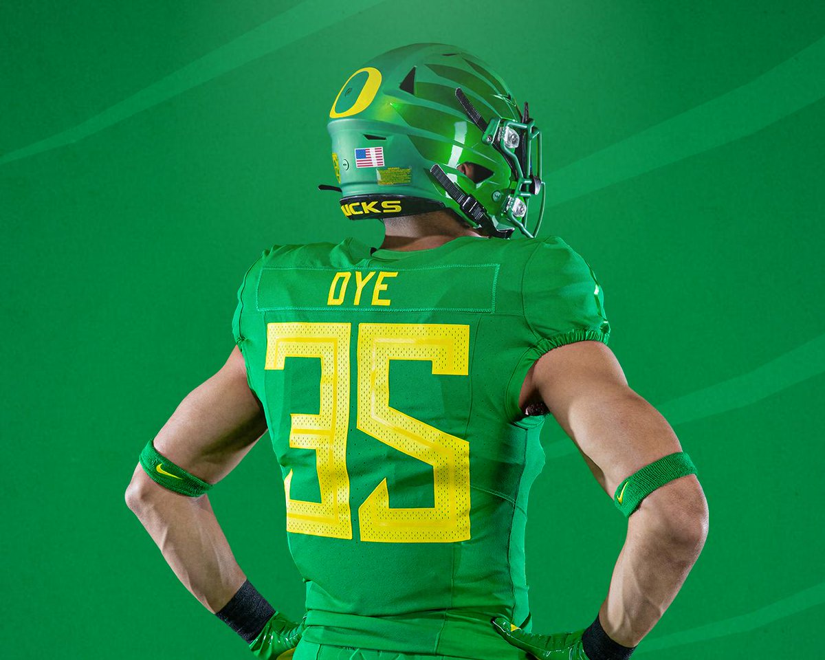 Trendsetters: Oregon reveals unique jerseys combinations for 2019