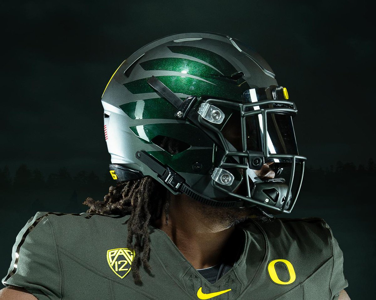 Trendsetters: Oregon reveals unique jerseys combinations for 2019