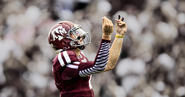 Johnny Manziel does his iconic celebration during a 2013 game at Texas A&M.