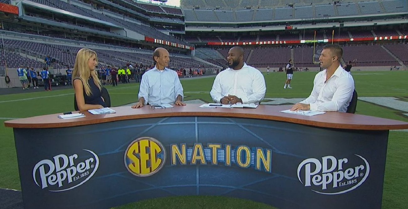 Tim Tebow-Alabama qarterback-jalen hurts-tua tagovailoa