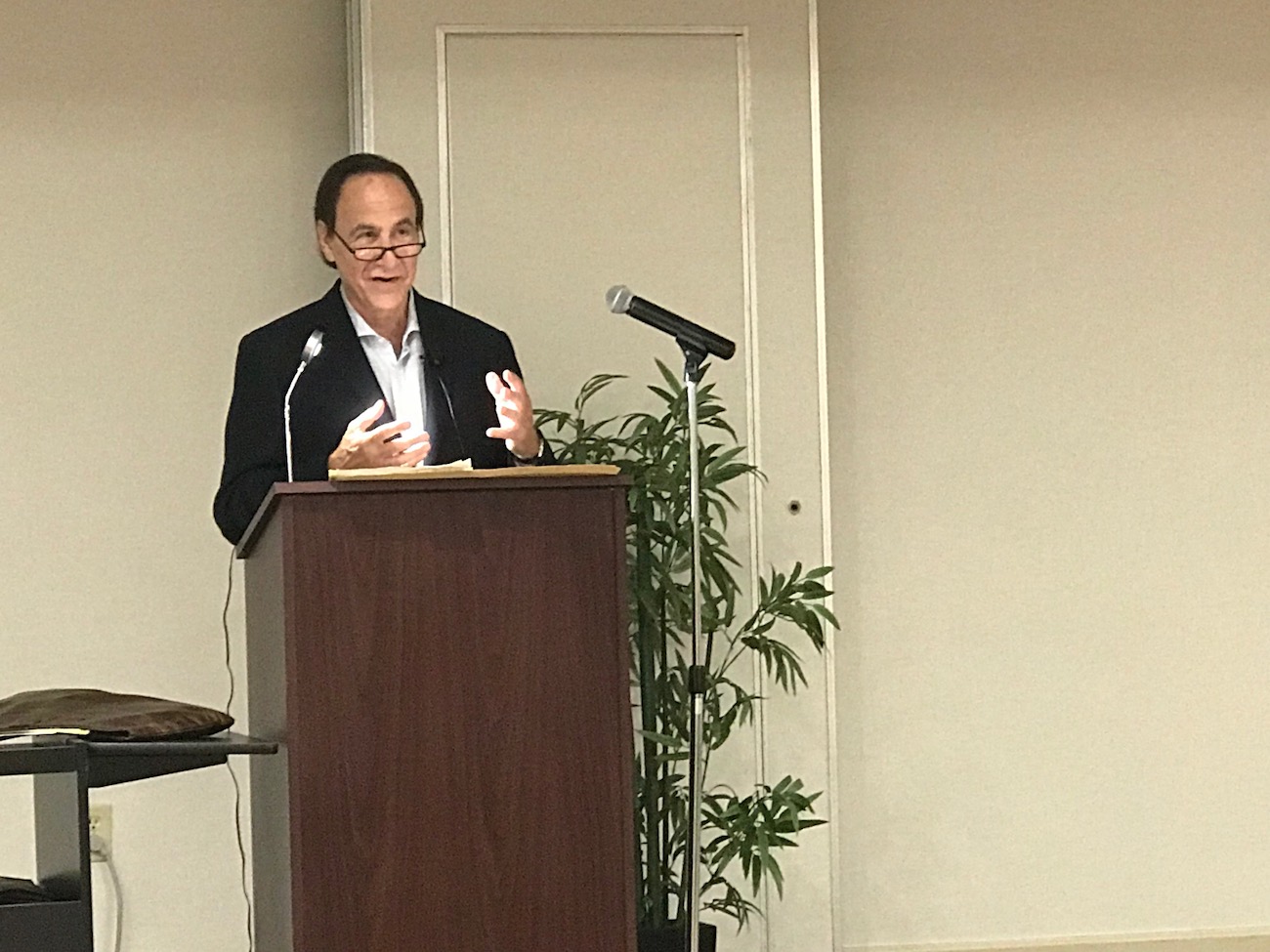 Danny Sheridan at the Fightin' Gator Touchdown Club