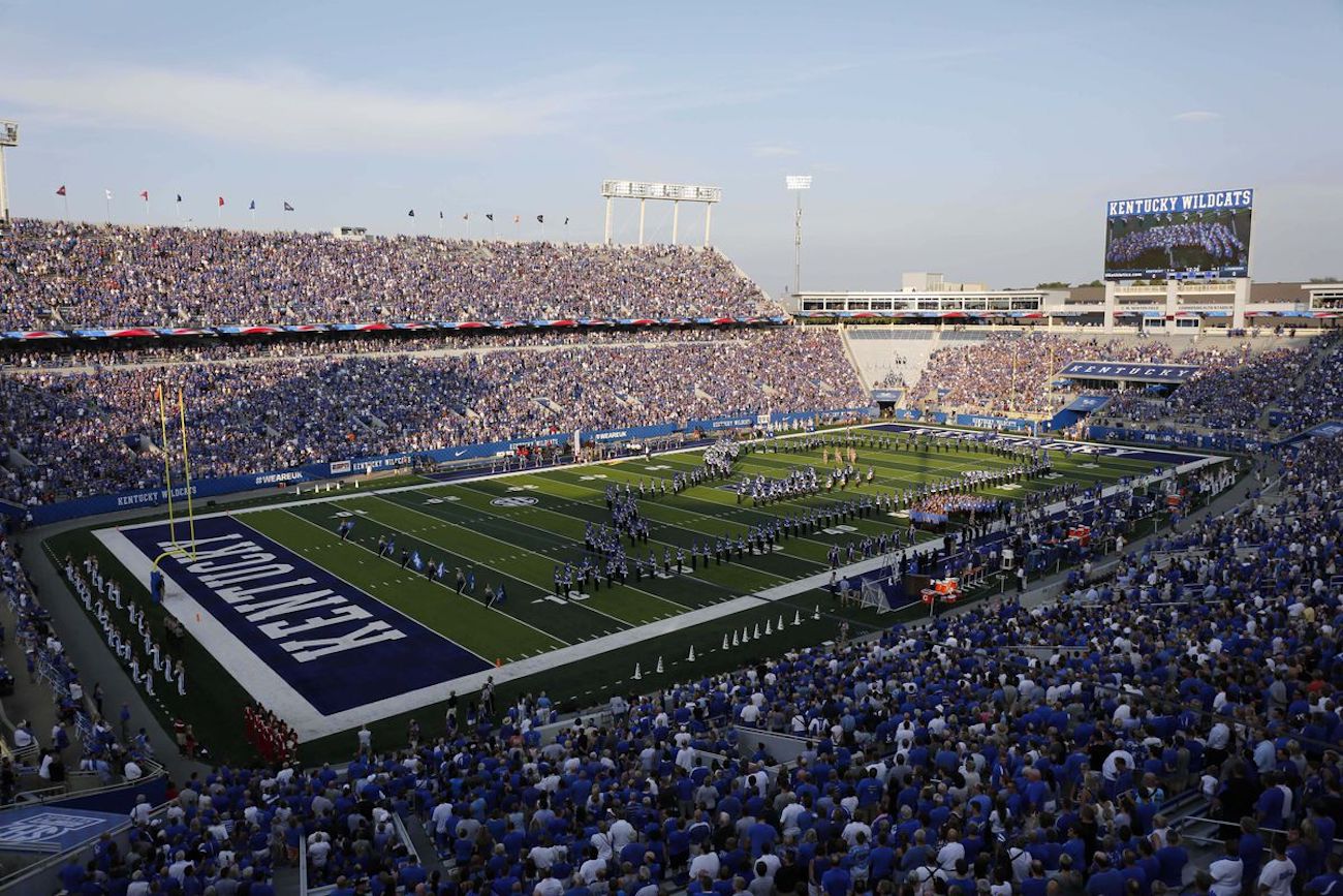 SEC fines Kentucky $100,000 for rushing field after Mississippi State ...