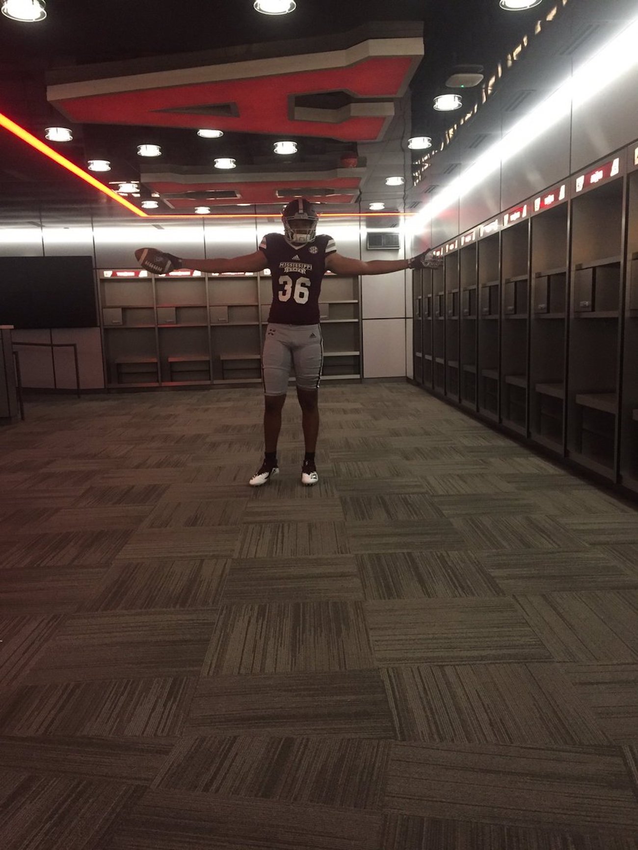 Mississippi State 2022 commit Jacarius Clayton. Photo via @JacariusC on Twiter