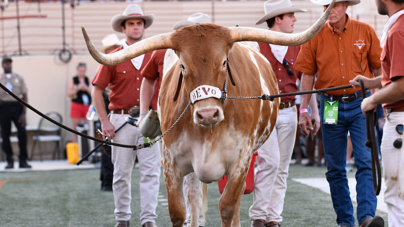 Texas AD sheds light on scheduling philosophy with 9-game SEC slate looming