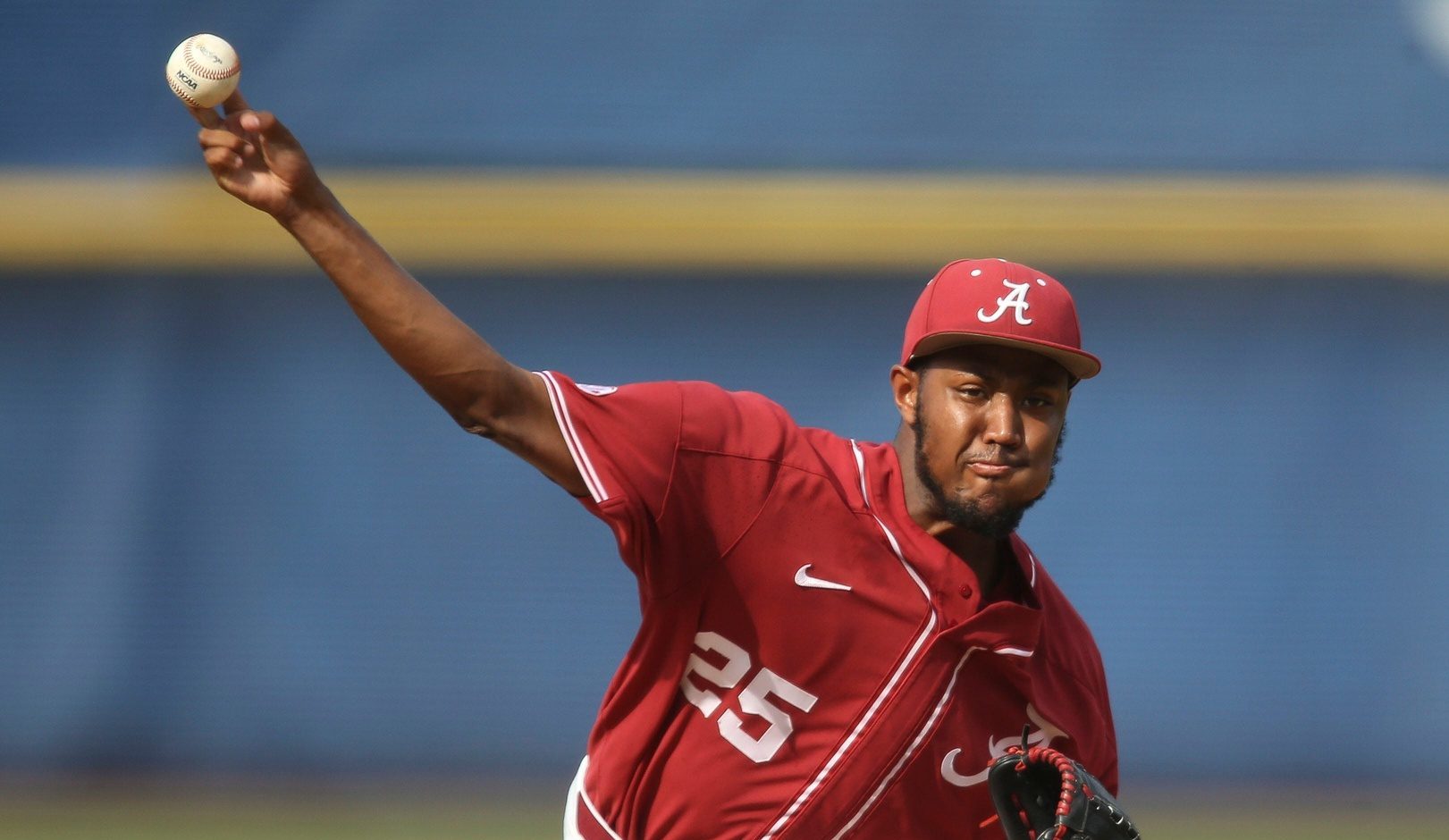 Dylan Smith helps Alabama stay alive in NCAA Regionals with complete