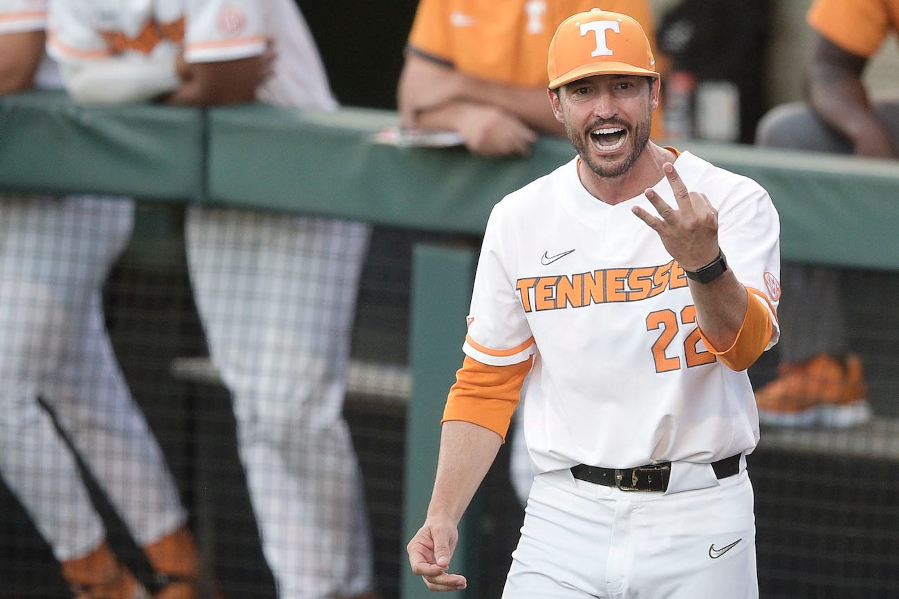 college world series odds