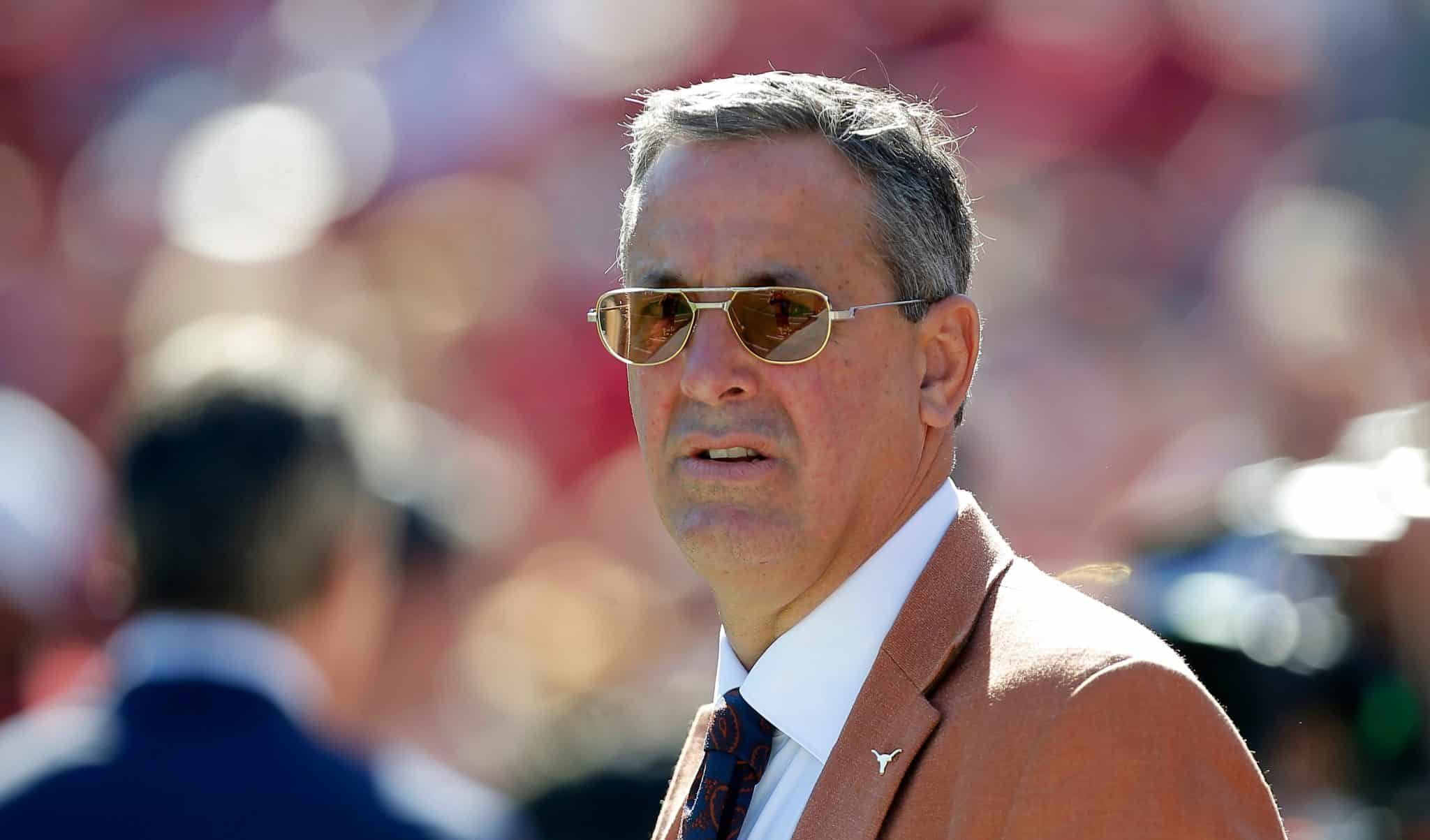 Texas AD Chris Del Conte set to earn massive raise, contract extension