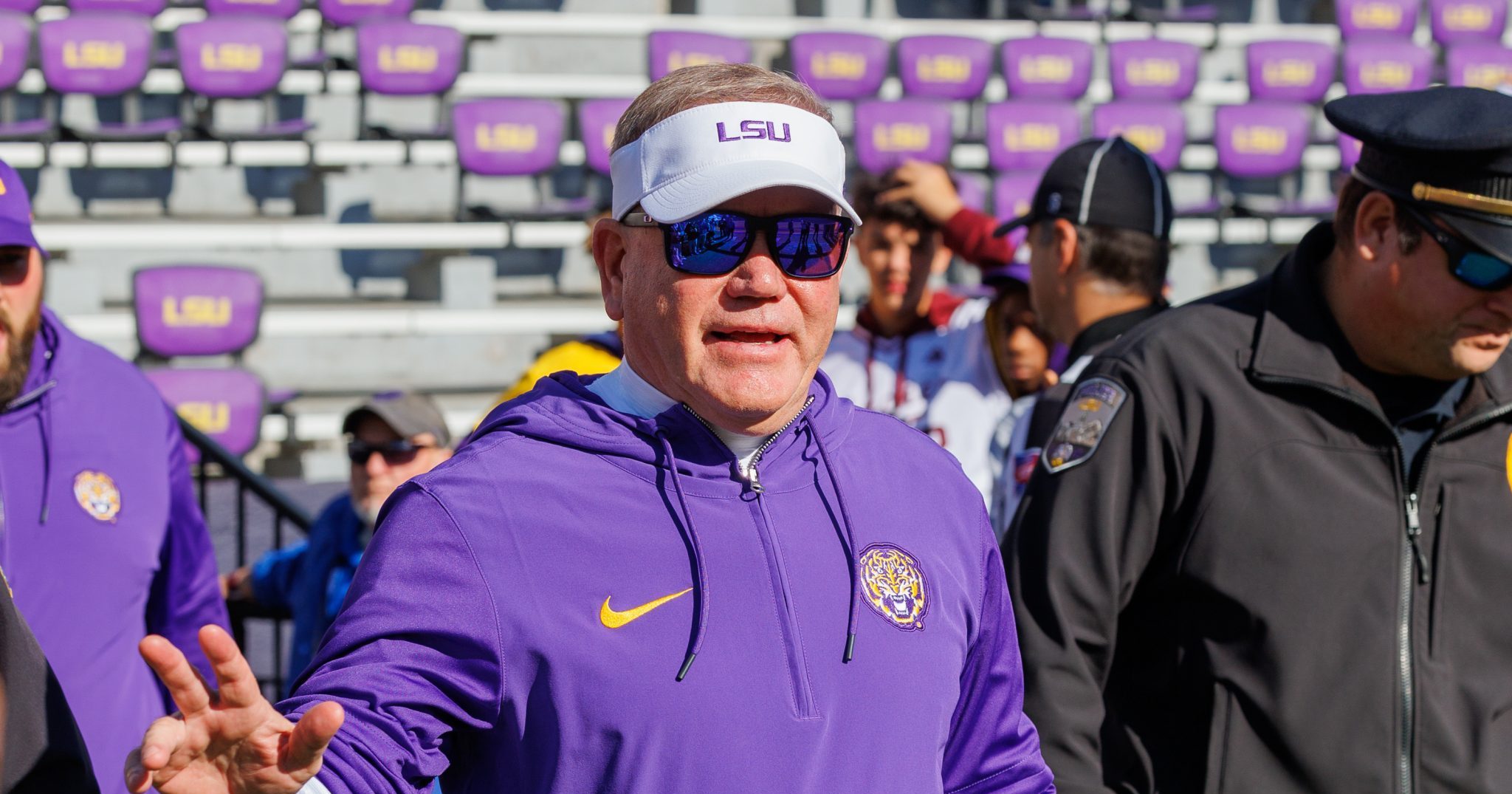  LSU reveals uniform combo for Texas Bowl game against Baylor 