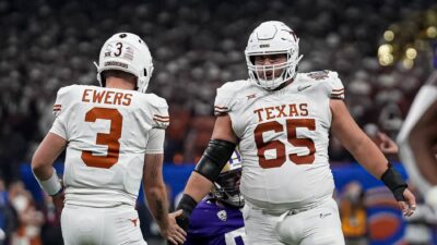 Texas OL Jake Majors with QB Quinn Ewers.