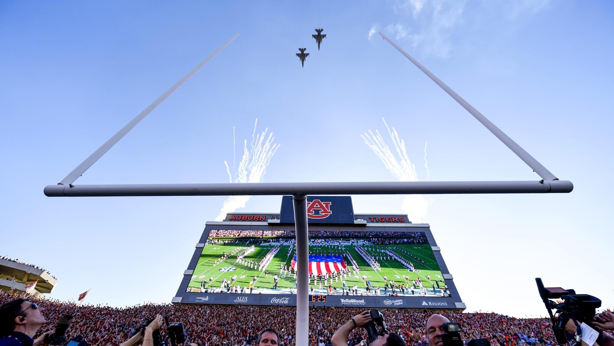 Auburn adds to 2025 recruiting class with commitment from reclassified local RB Omar Mabson