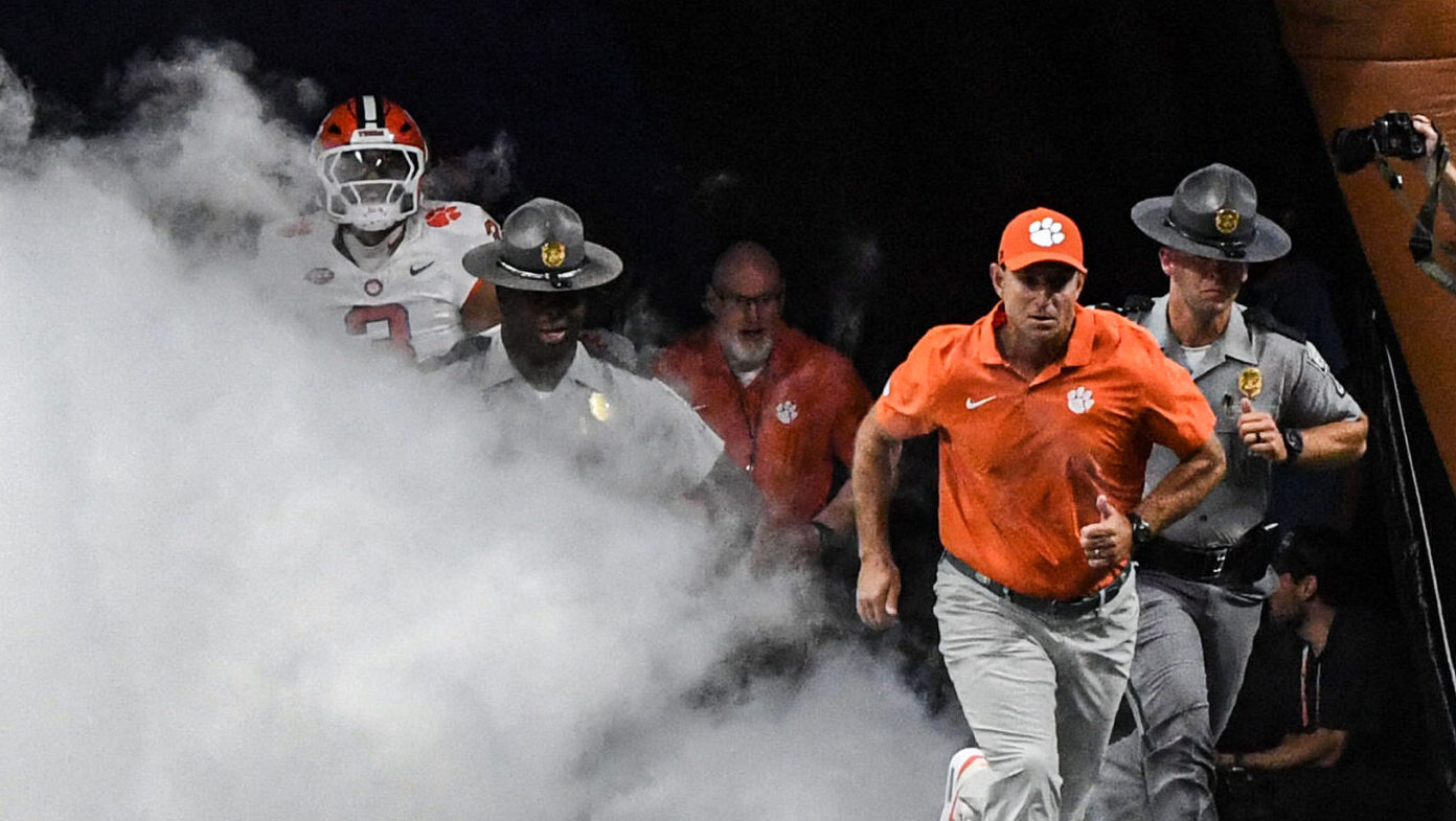 Clemson continues recruiting hot streak, lands 4-star safety out of Ohio