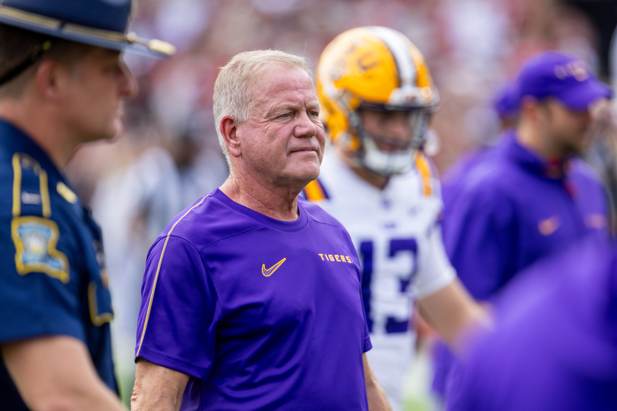 Brian Kelly reportedly hires former LSU star as next DL coach