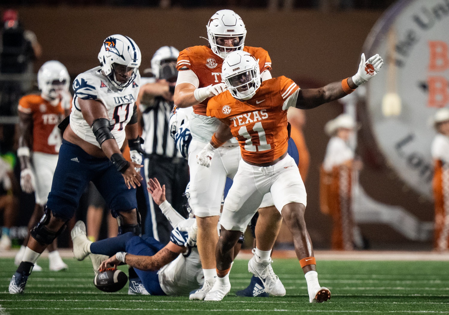 Kirk Herbstreit names Texas edge Colin Simmons the best &lsquo;game wrecker&rsquo; in college football
