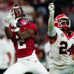 Ryan Williams makes a catch in the Georgia vs. Alabama game