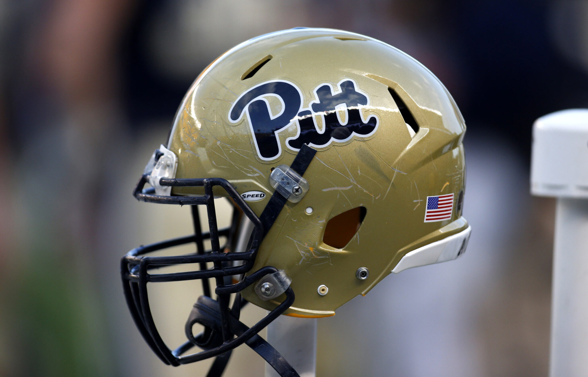 Pitt football player dies in car accident