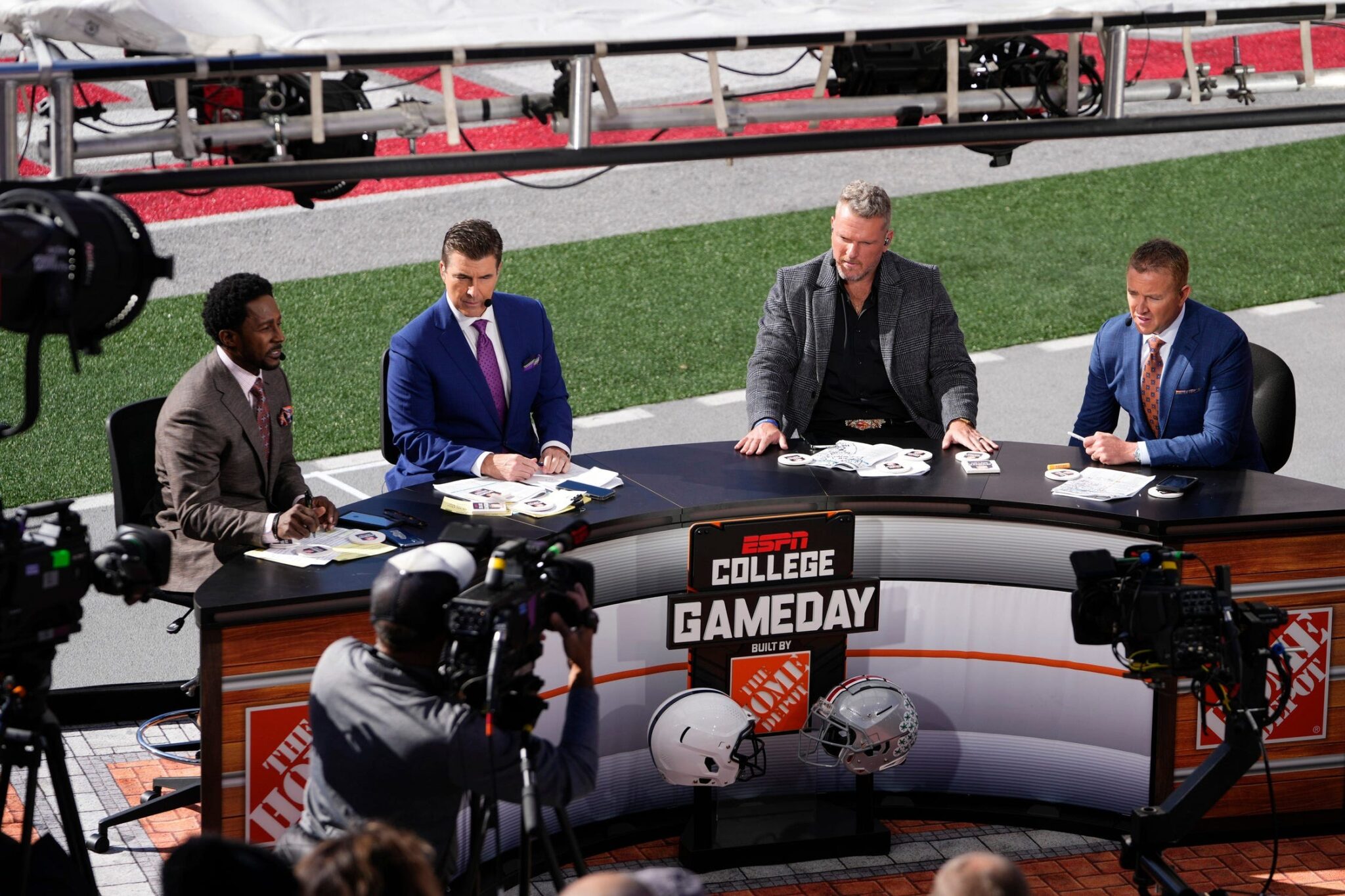 College GameDay announces 2 locations for CFP first-round games