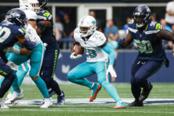 De'Von Achane playing for the Miami Dolphins.