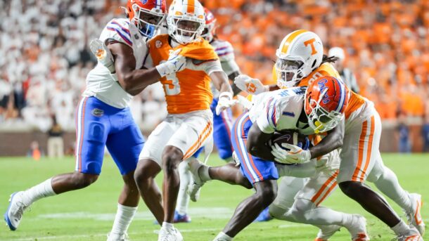 Tennessee and Florida players battle during a game in 2024.