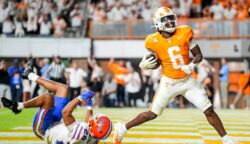 Dylan Sampson celebrates after scoring a touchdown in Tennessee's win over Florida.