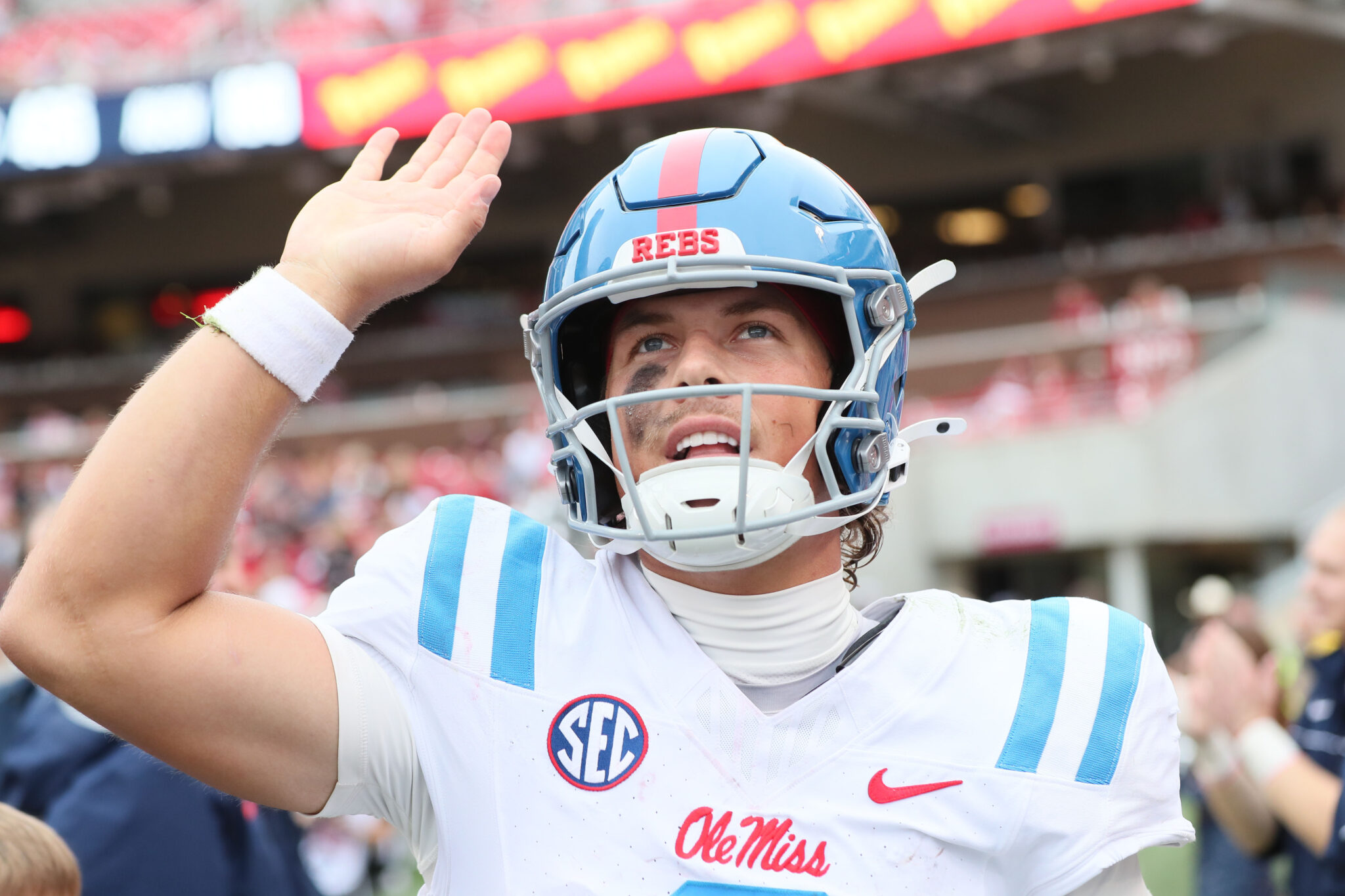 ESPN analyst predicts Jaxson Dart will be 1st round NFL Draft pick