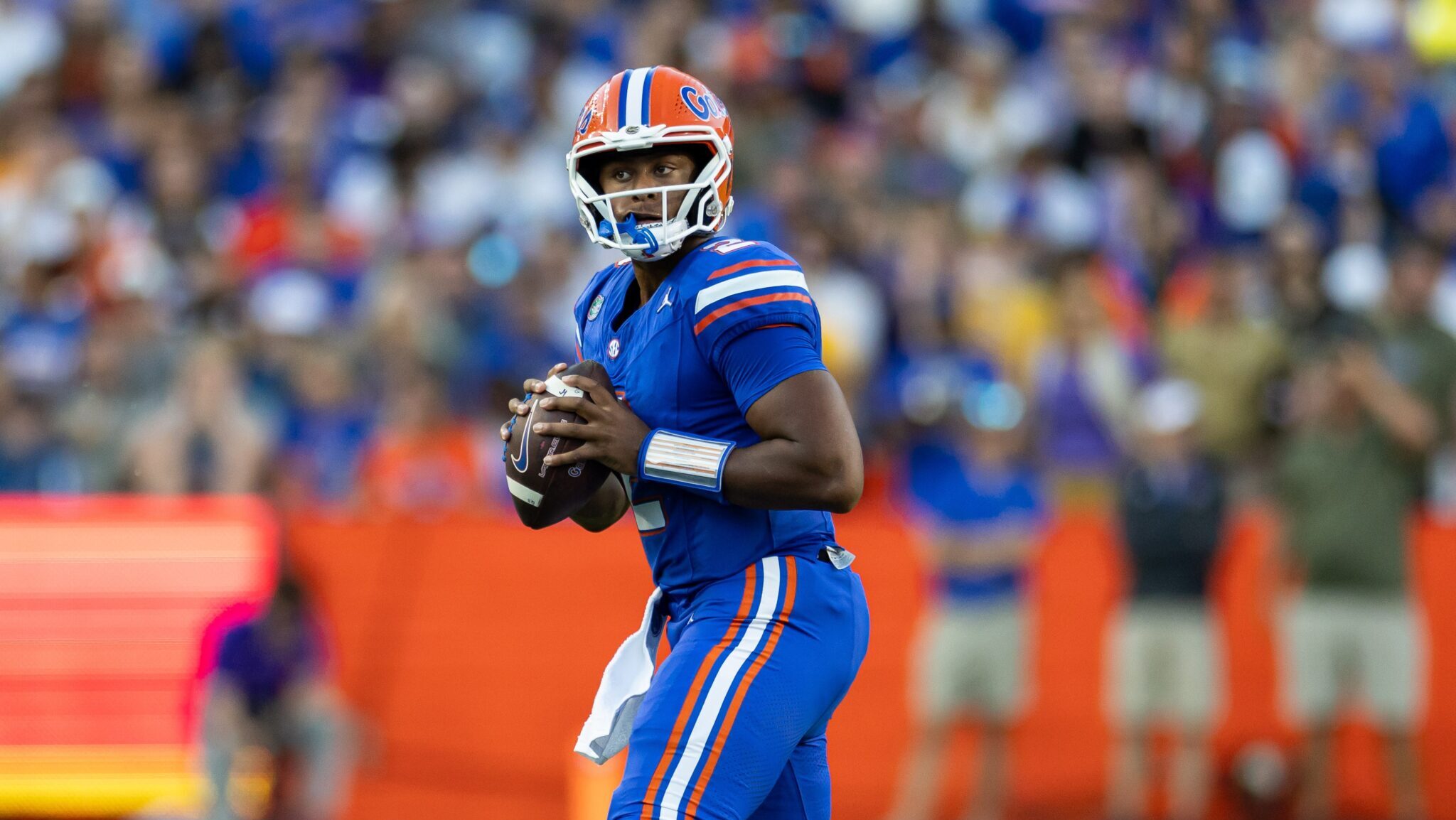 CFB insider reveals details of shoulder injury to DJ Lagway