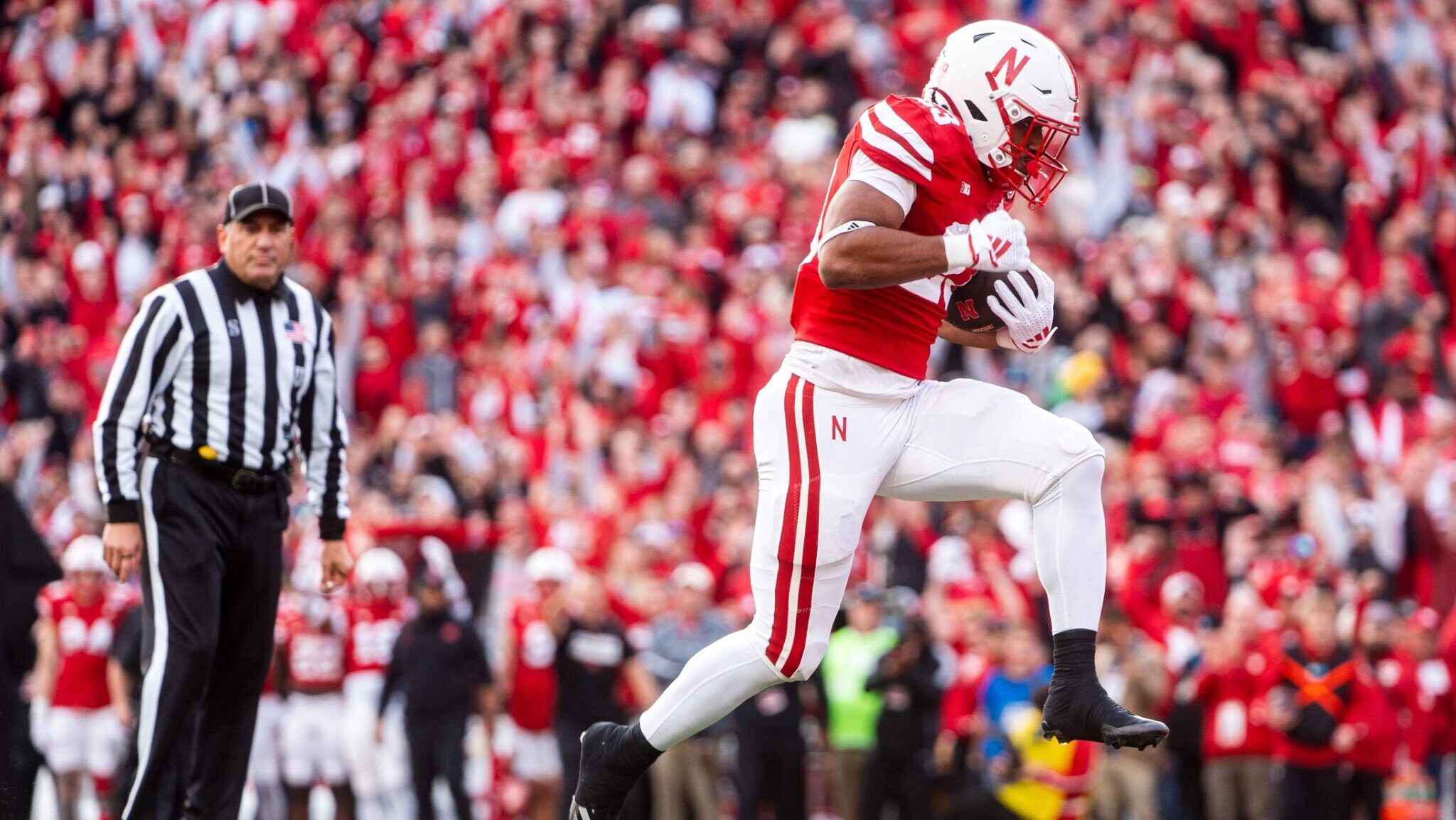 Kentucky lands commitment from former Nebraska RB Dante Dowdell