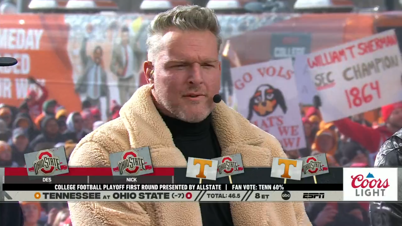 Pat McAfee delivers spirited pick for Tennessee-Ohio State with ‘Rocky Top’ rendition