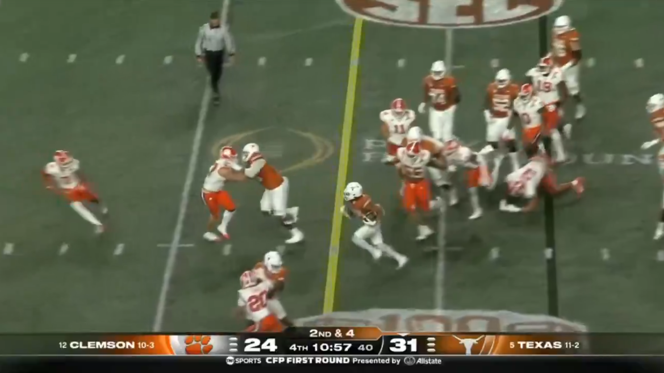 Jaydon Blue delivers game-changing 77-yard TD vs. Clemson