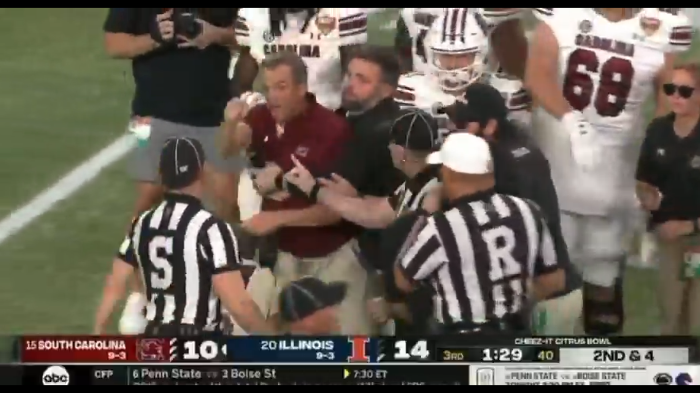 Shane Beamer held back from going after Bret Bielema after on-field taunt