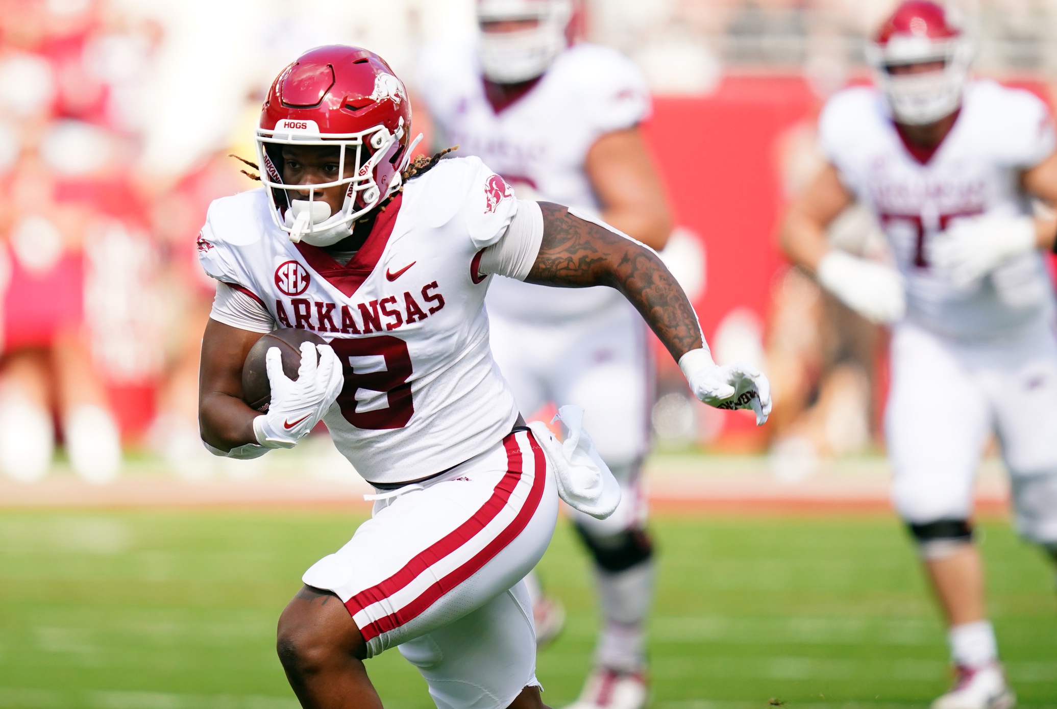 Notre Dame adds former Arkansas tight end Ty Washington via portal