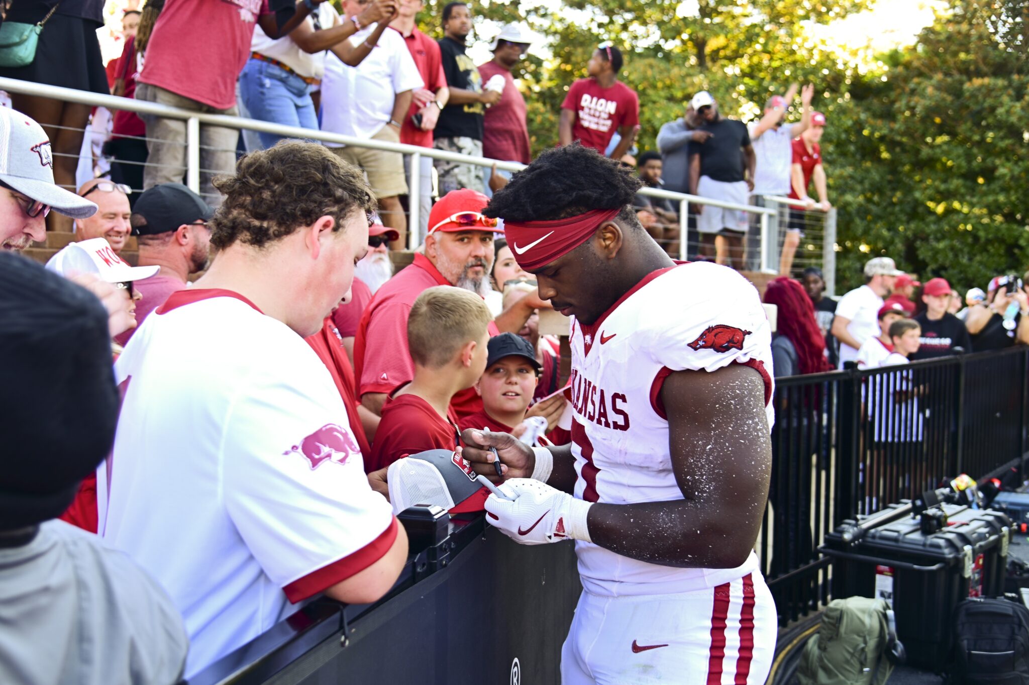 Braylen Russell, Arkansas transfer RB, makes 2025 decision after visit