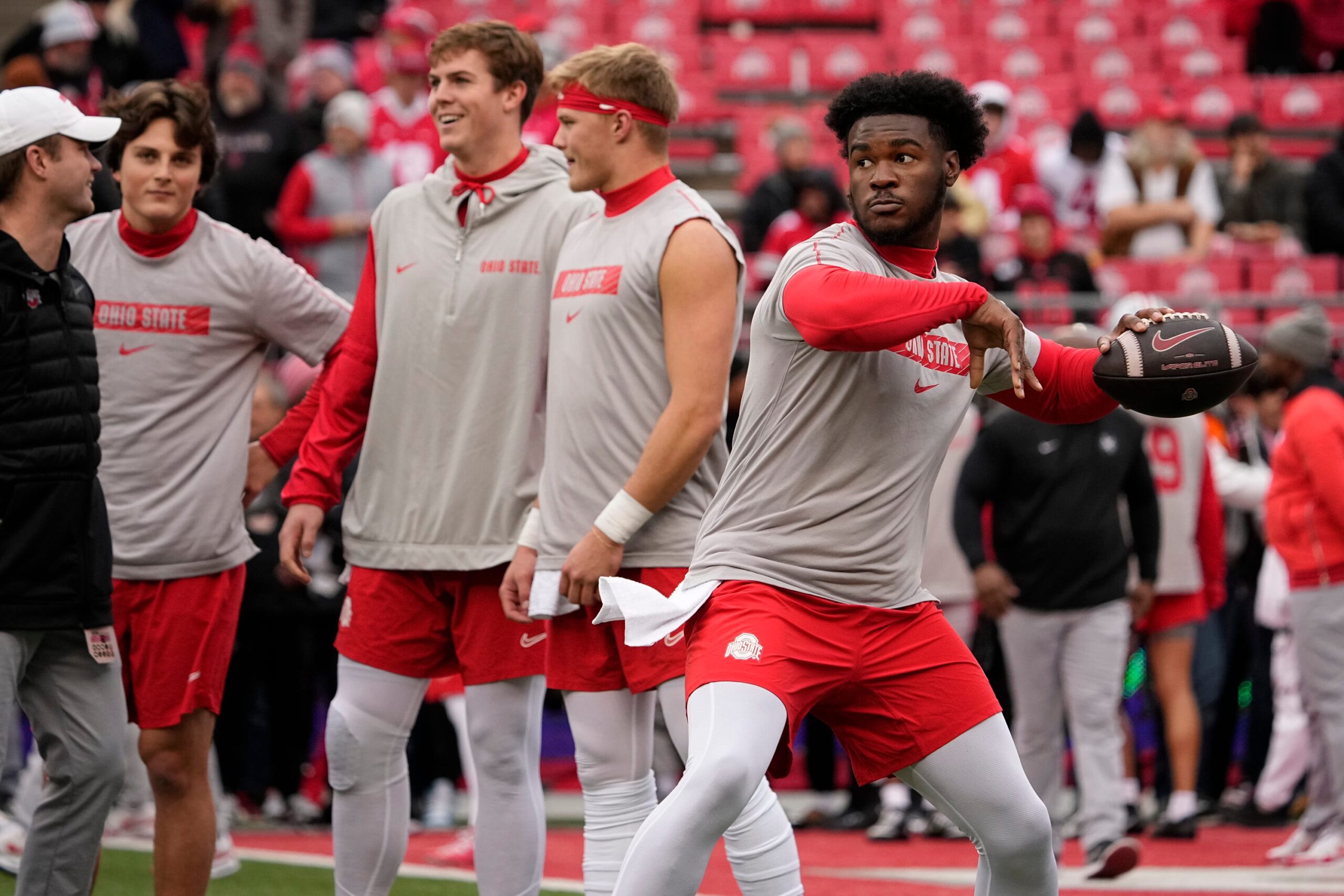 Air Noland commits to transfer to South Carolina after season at Ohio State