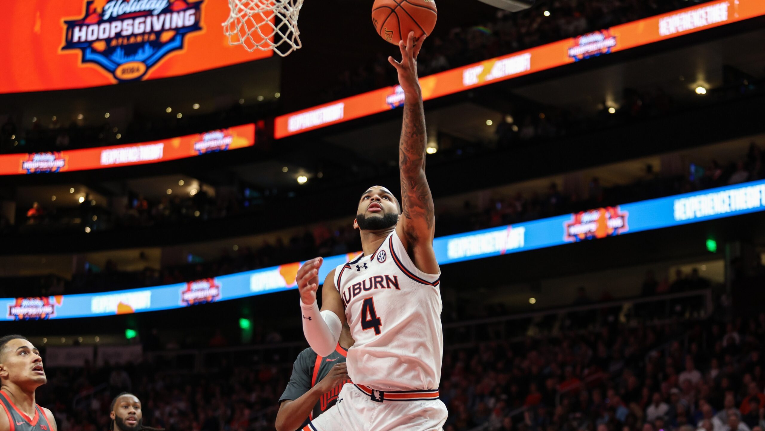 SEC lands 3 stars as first-team AP All-American selections