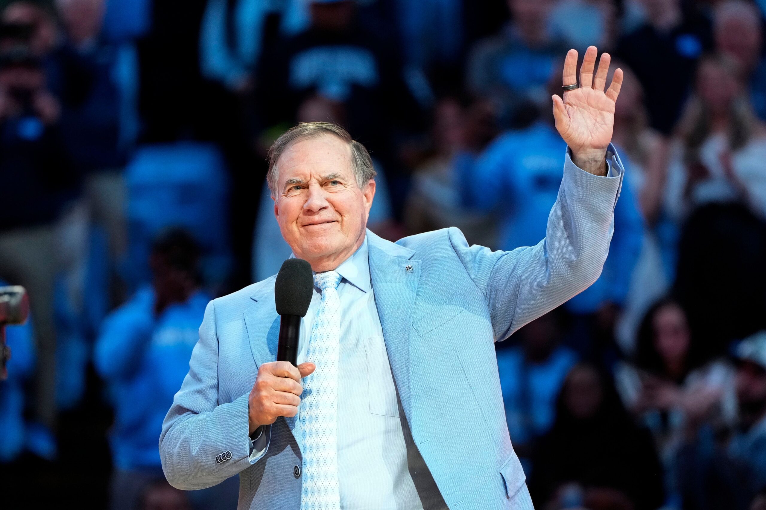 Bill Belichick reportedly won’t travel with North Carolina for Fenway Bowl