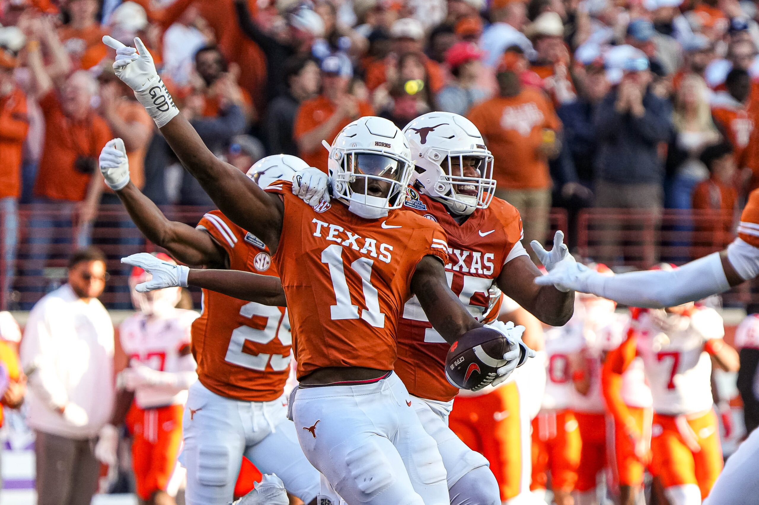 Texas vs. Arizona State betting line: Opening spread, total