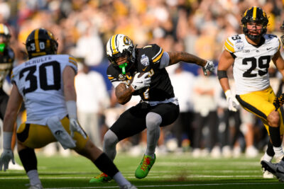 Theo Wease Jr. in the 1st half of the Music City Bowl for Mizzou's game against Iowa.