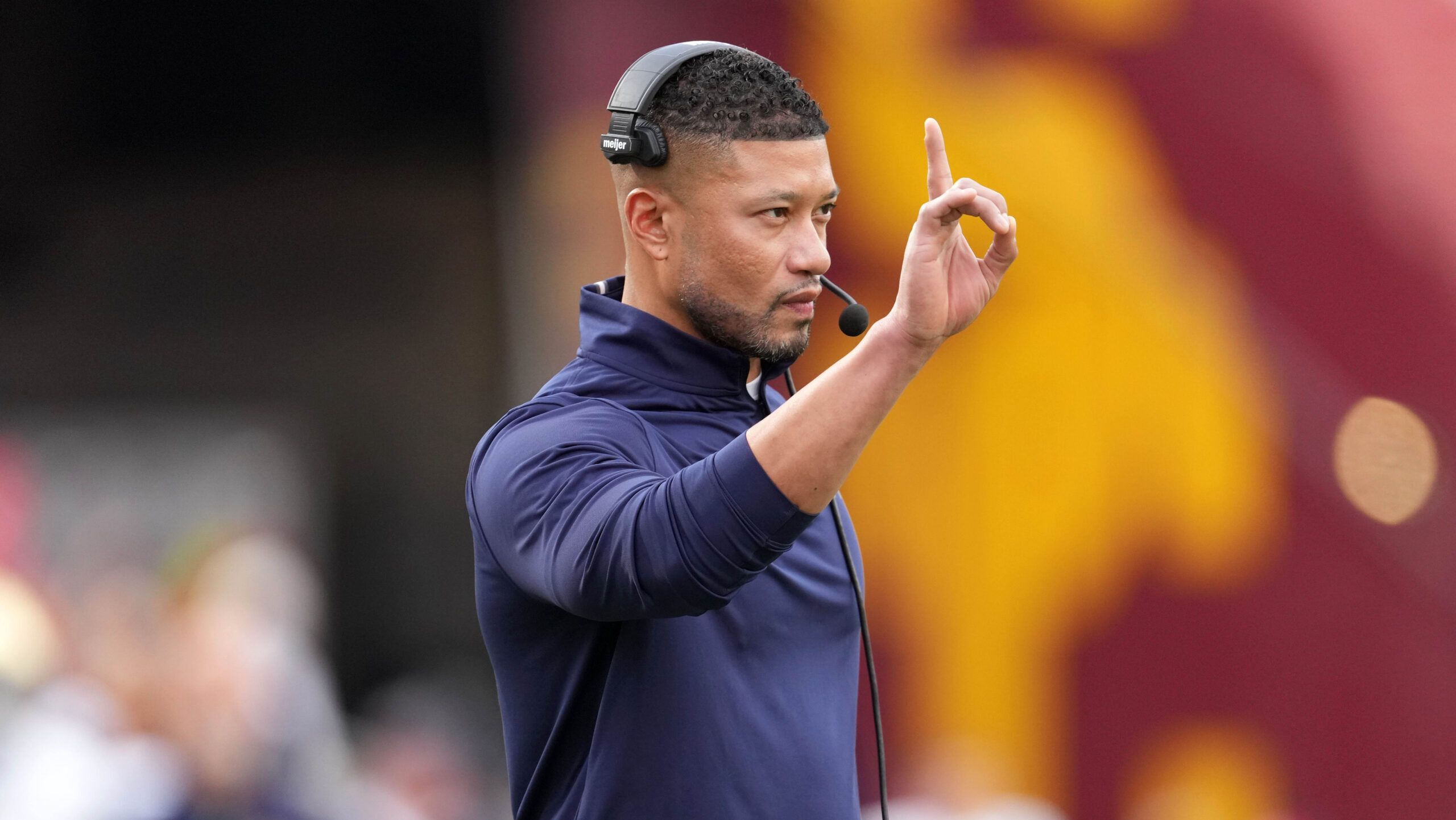 Marcus Freeman targeted by Chicago Bears for head coaching interview, per report