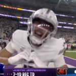 Justin Jefferson shouts out Randy Moss after scoring TD.