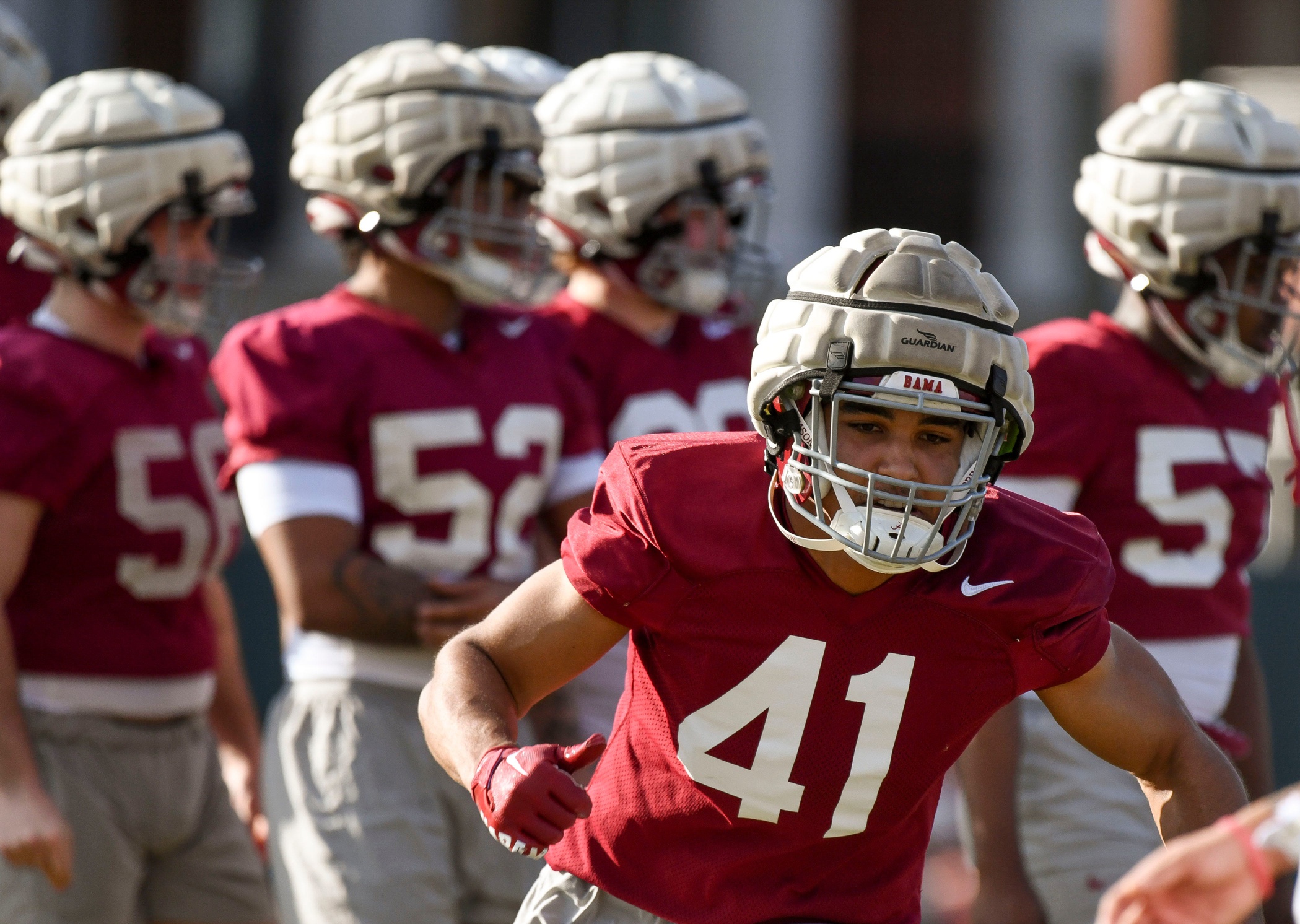 Former Alabama linebacker Justin Okoronkwo transferring to South Carolina