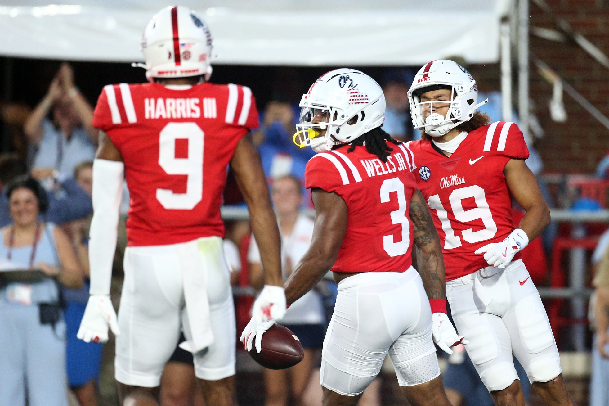 Juice Wells appears to troll Shane Beamer, his former coach, after Gator Bowl TD