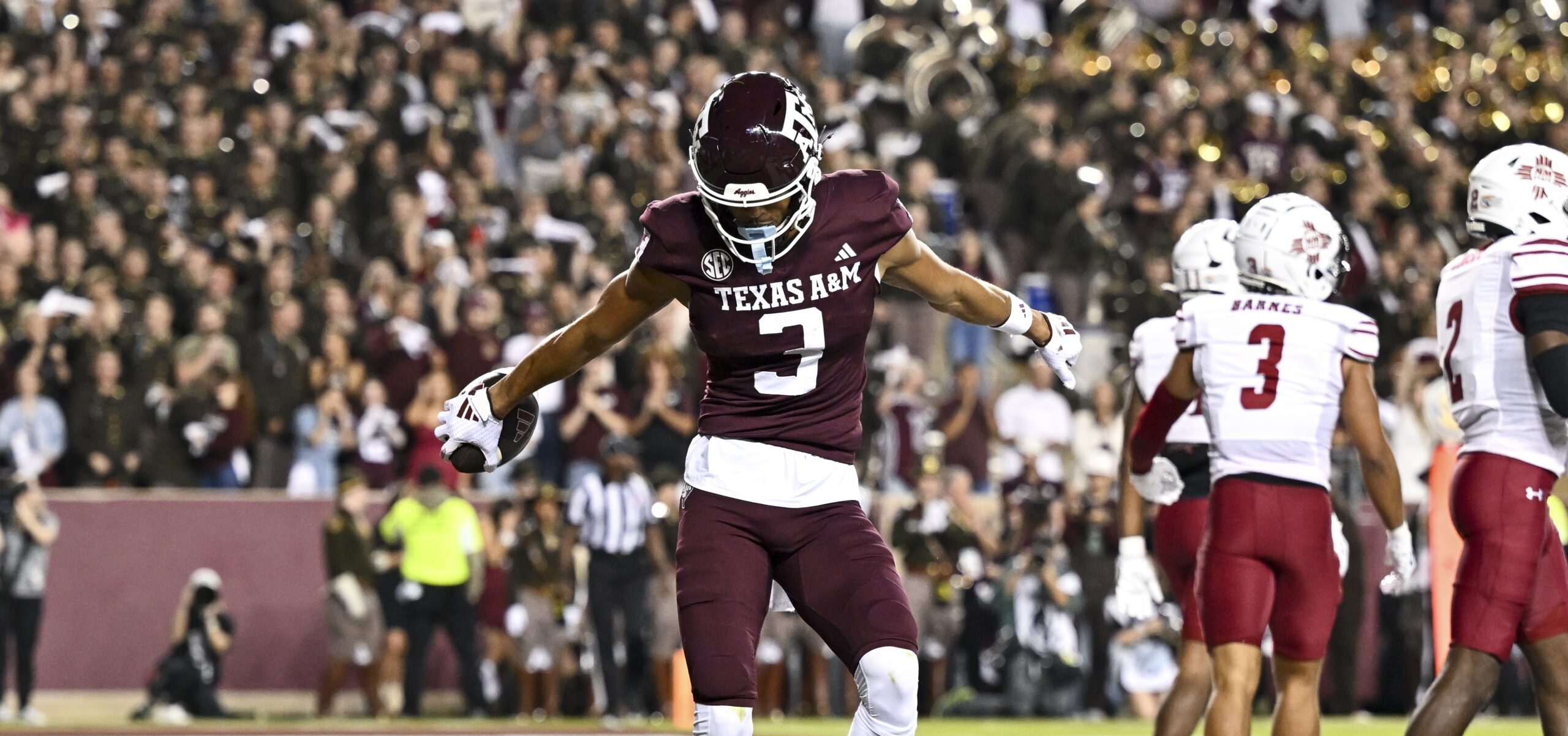 Noah Thomas, standout Texas A&M WR, enters transfer portal