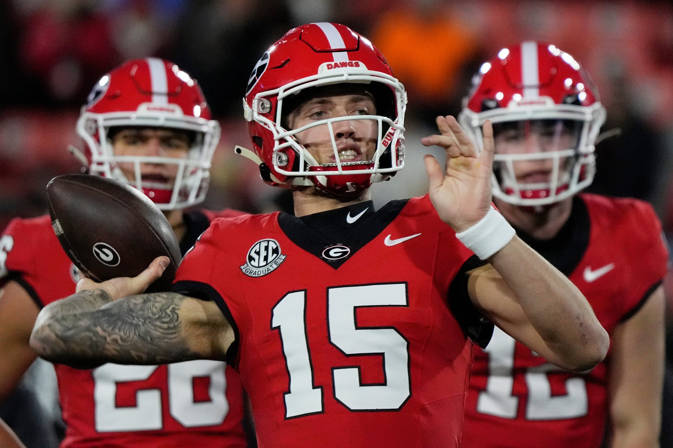Carson Beck transfer: ESPN insider sets market for Georgia quarterback