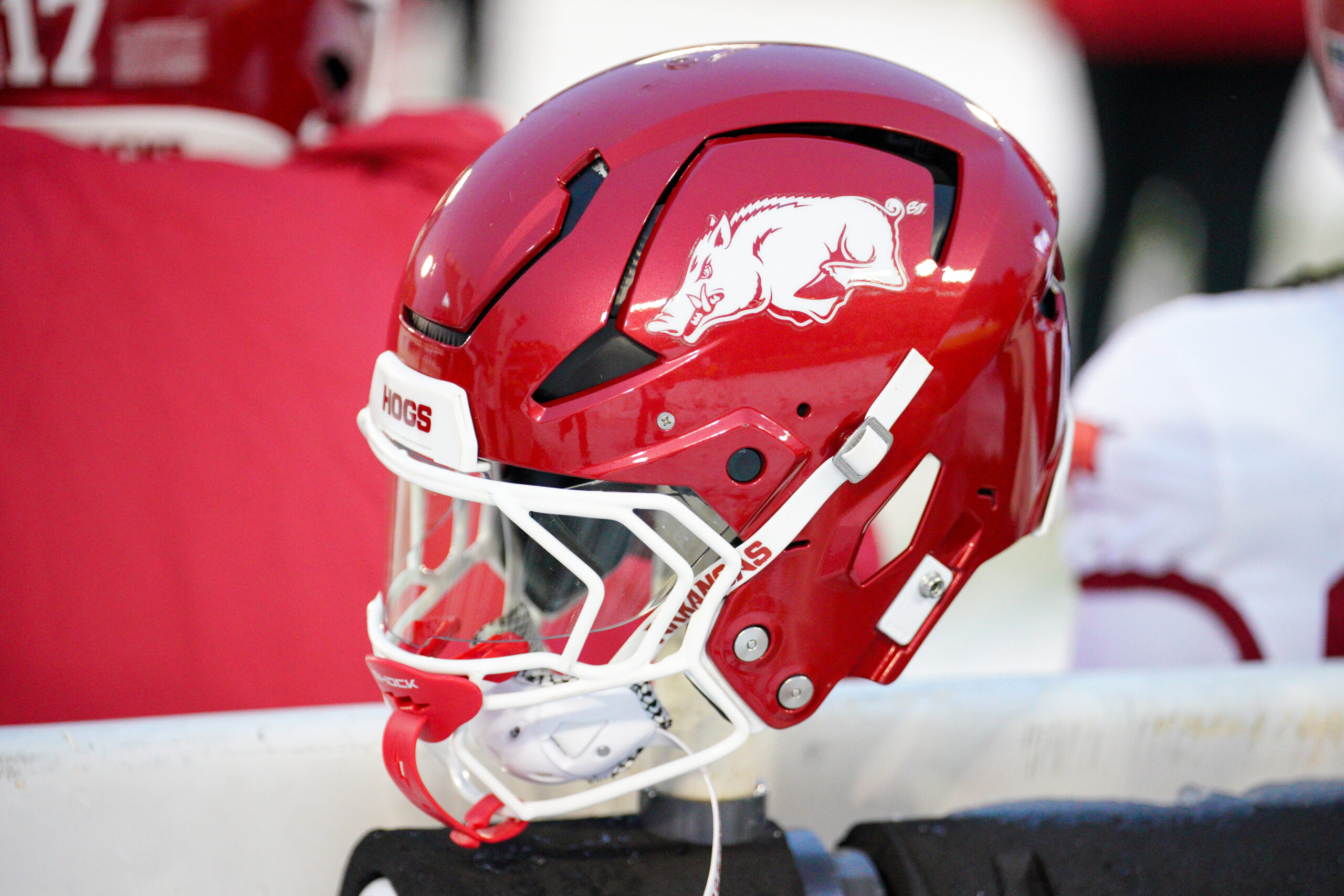 Former Arkansas OT Ty’Kieast Crawford transferring to West Virginia, per report 